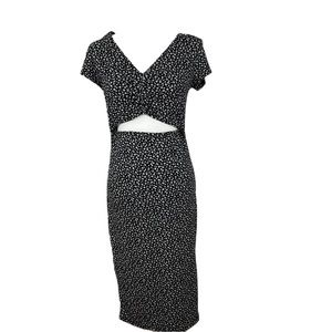 NWT Jessica Simpson Women’s Black and white Floral Cut Out midi pencil dress XL